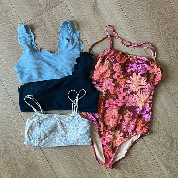Kona Sol, h&m & more Medium swimsuit bundle floral halter one piece, scallop top - Picture 3 of 12